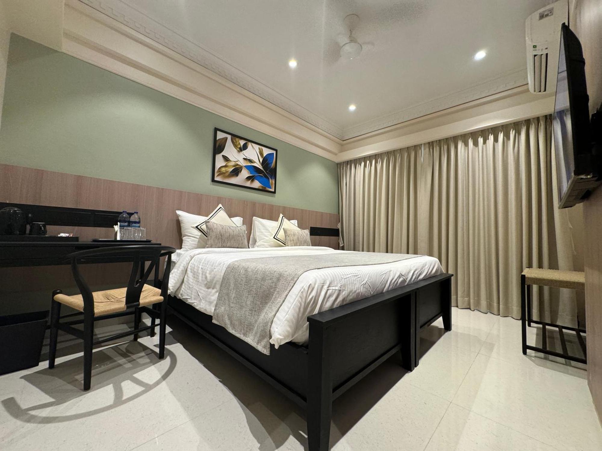 Hotel Mumbai House, Malad Extérieur photo